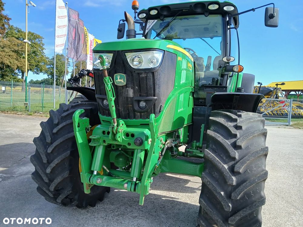 John Deere 6190R - 4