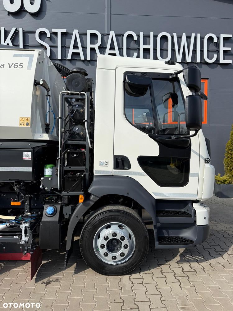 Volvo FL 15.250 Euro 6 // zamiatarka JOHNSTON VT652 //  BUCHER // odkurzacz , polewaczka - 24