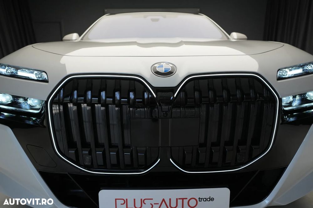 BMW Seria 7 740d xDrive MHEV - 5