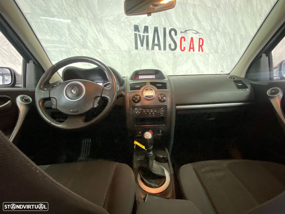 Renault Mégane Break 1.5 dCi Dynamique Luxe - 11