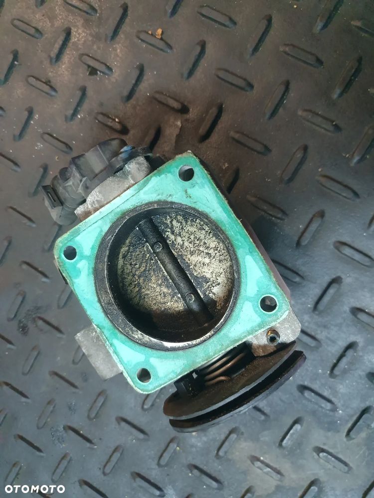 VOLVO V40 I LIFT 2.0T PRZEPUSTNICA 9186780 - 4