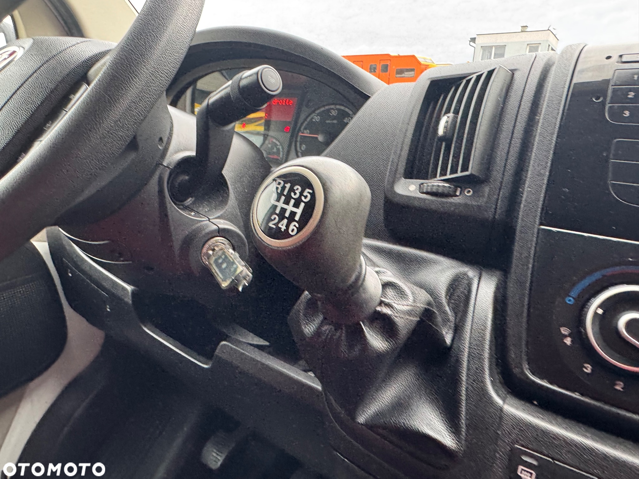 Fiat Ducato 2013 r. Klima Webasto 10 Osobowy Autobus - 25