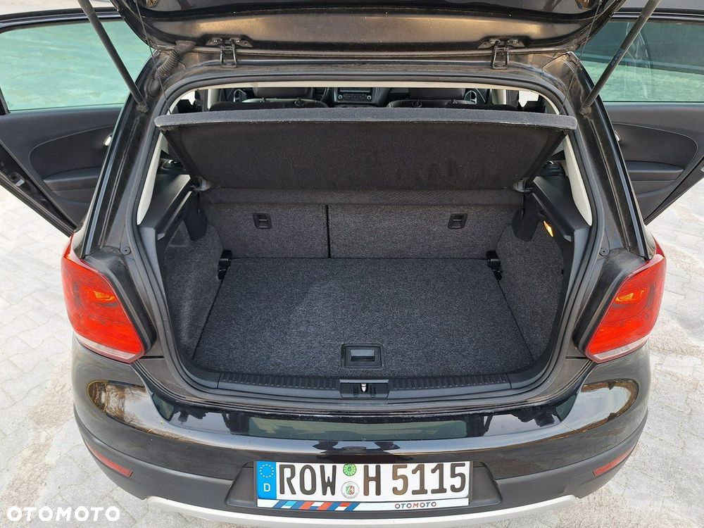 Volkswagen Polo Cross - 11