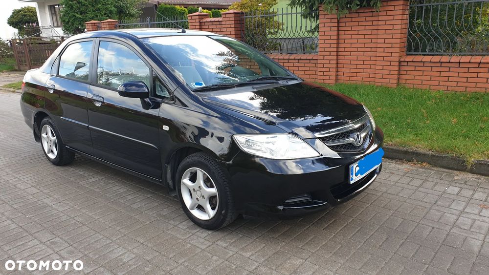 Honda City 1.4 Comfort - 1