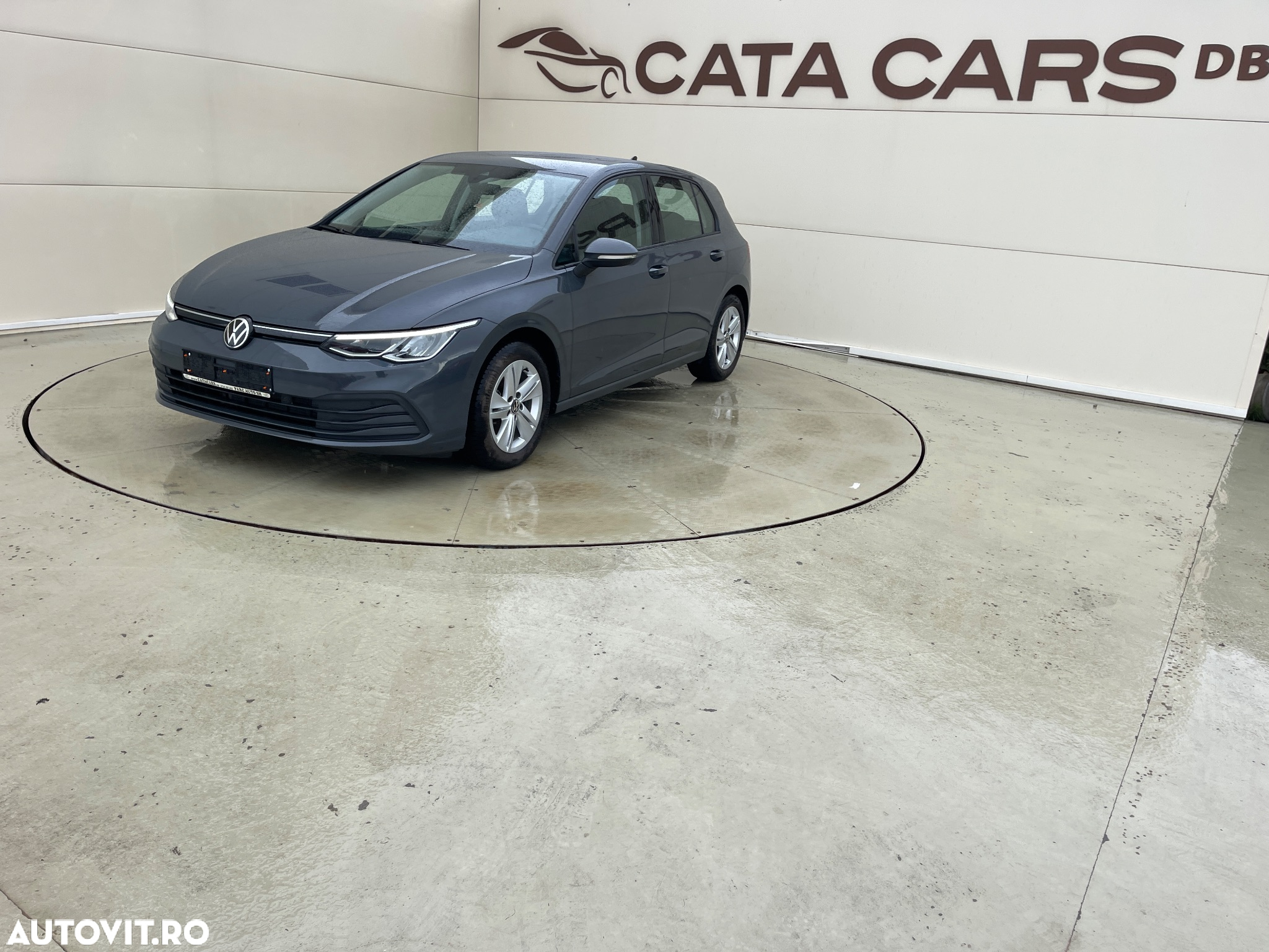Volkswagen Golf 1.5 eTSI ACT DSG MHEV Life - 4