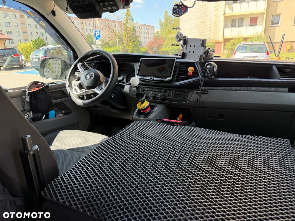 Volkswagen Transporter Kombi L1H1 4Motion - 16