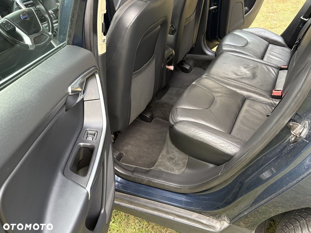 Volvo XC 60 - 19
