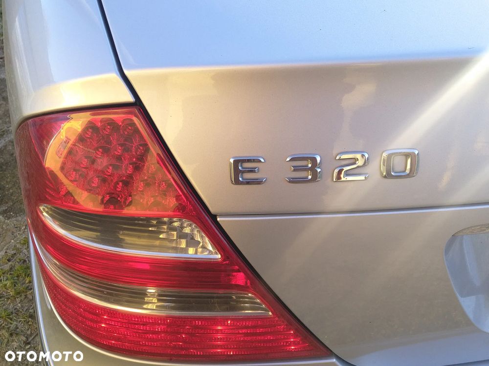 Mercedes-Benz Klasa E 320 CDI Avantgarde - 10