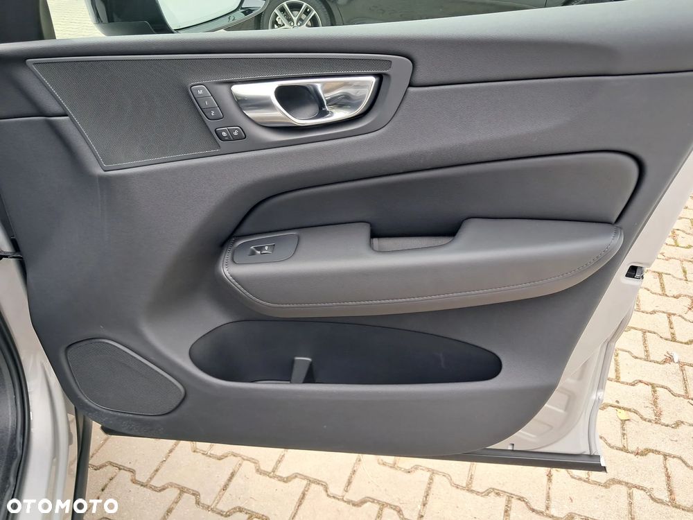 Volvo XC 60 - 23