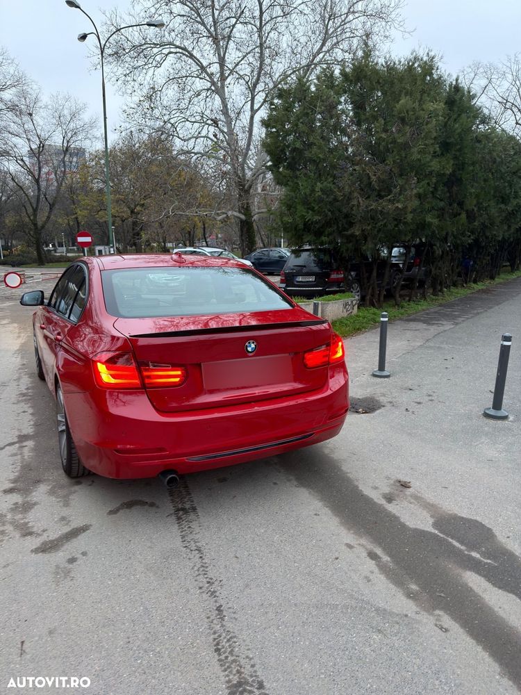 BMW Seria 3 320d - 6