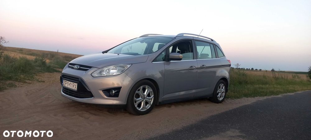 Ford Grand C-MAX - 1