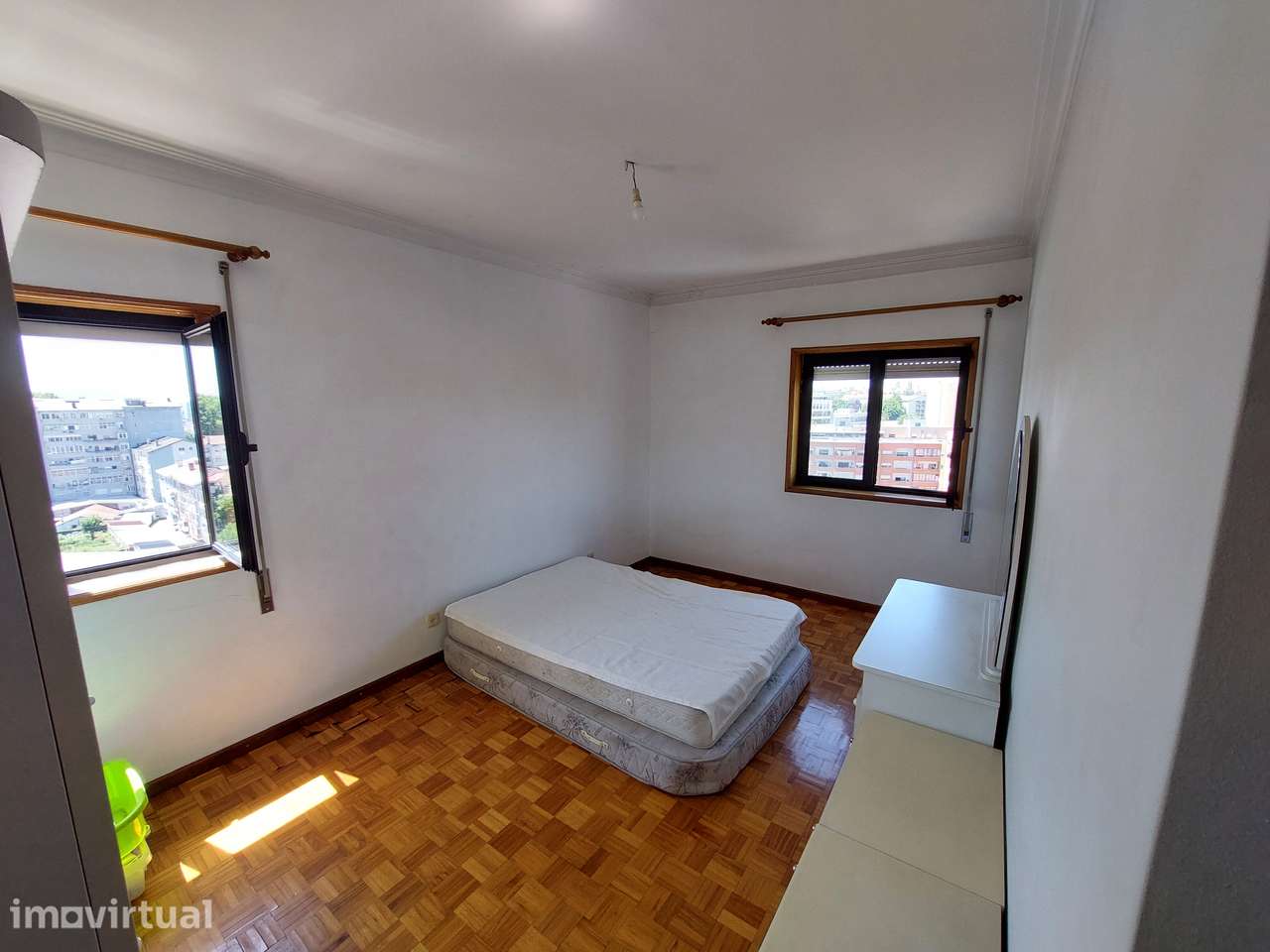 Apartamento T3 Braga perto da Escola Alberto Sampaio - Grande imagem: 2/15