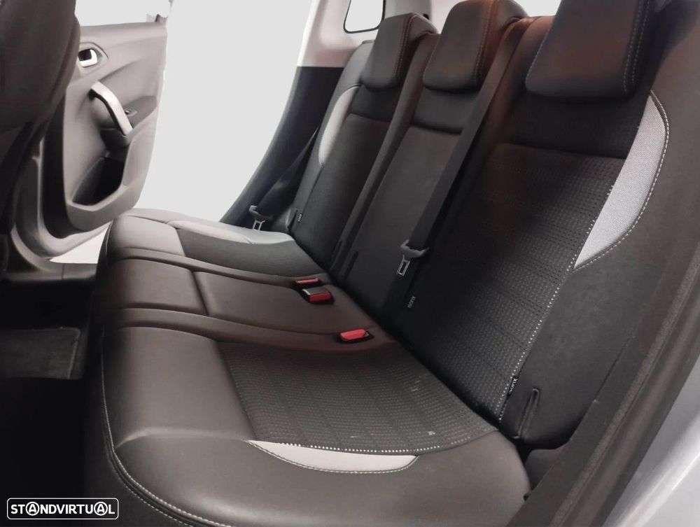 Peugeot 2008 1.2 VTi Allure - 5