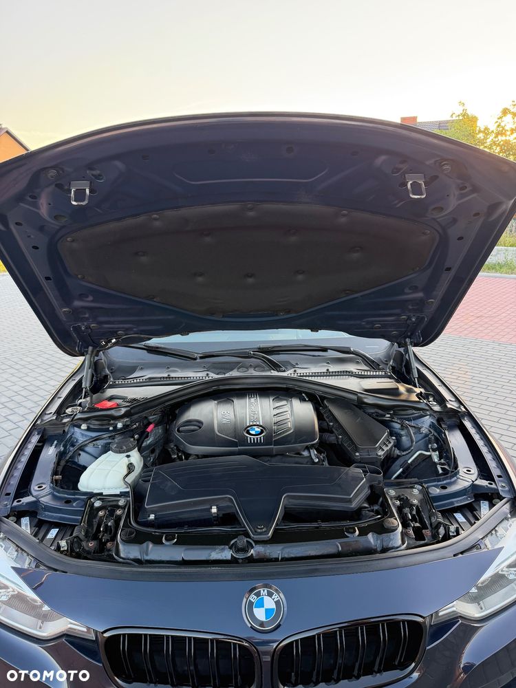 BMW Seria 3 320d Efficient Dynamics Edition - 10