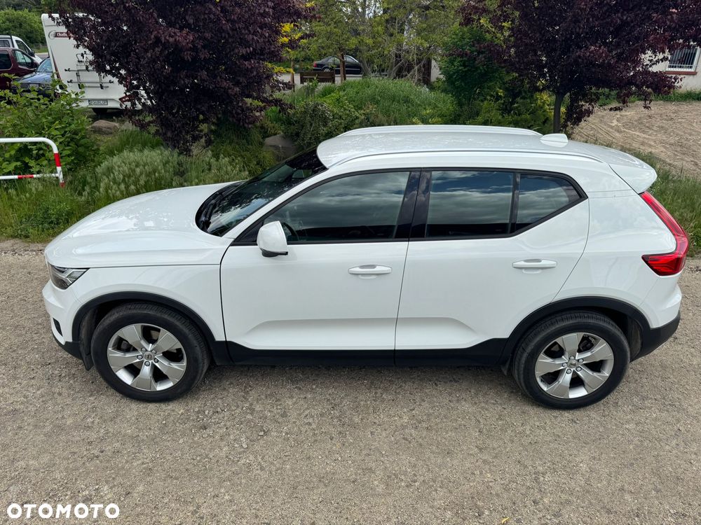 Volvo XC 40 - 38