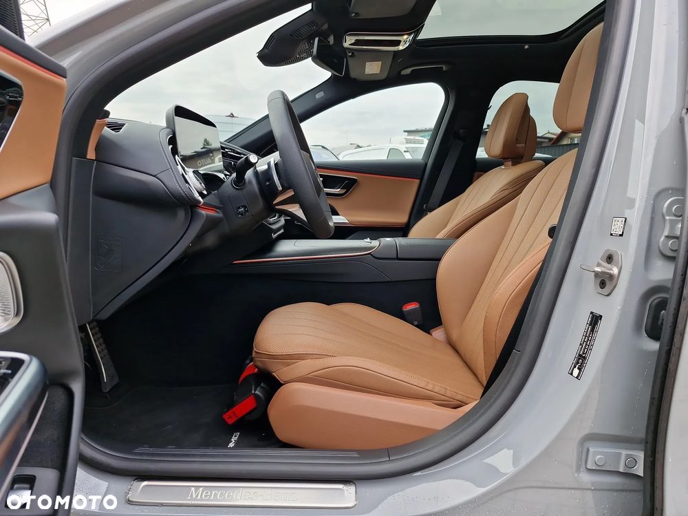 Mercedes-Benz Klasa E 200 mHEV AMG 9G-Tronic - 15