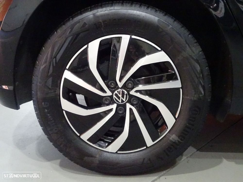 VW Polo 1.0 TSI Urban DSG - 36