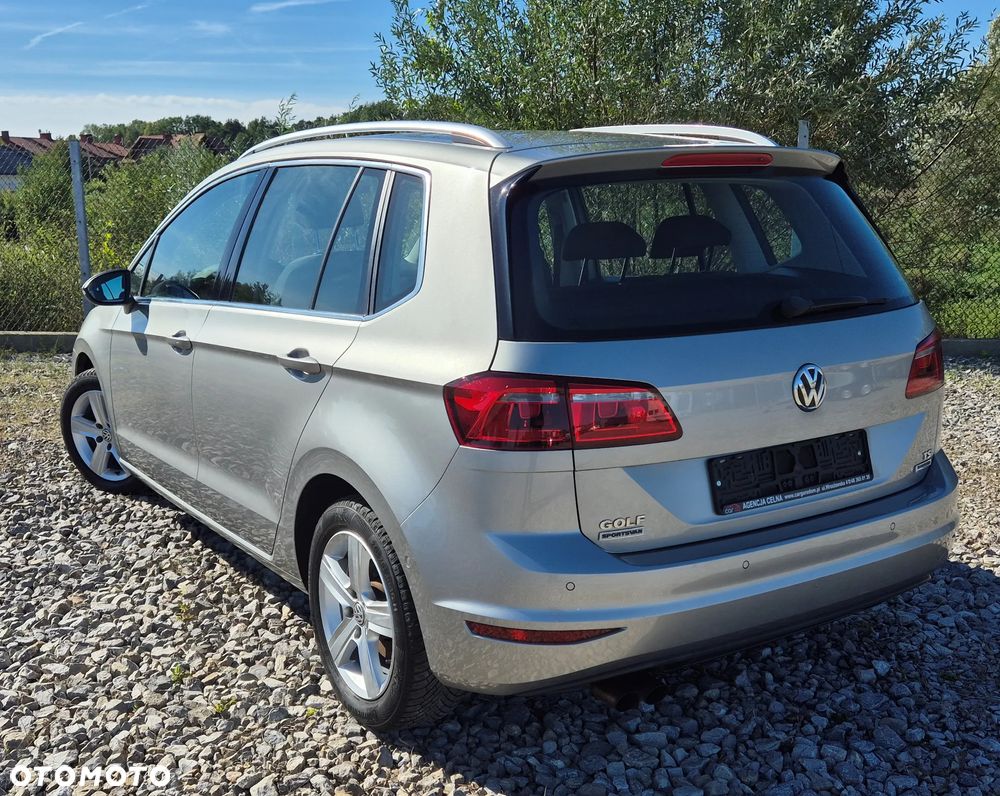 Volkswagen Golf Sportsvan 1.4 TSI (BlueMotion Technology) DSG Highline - 4