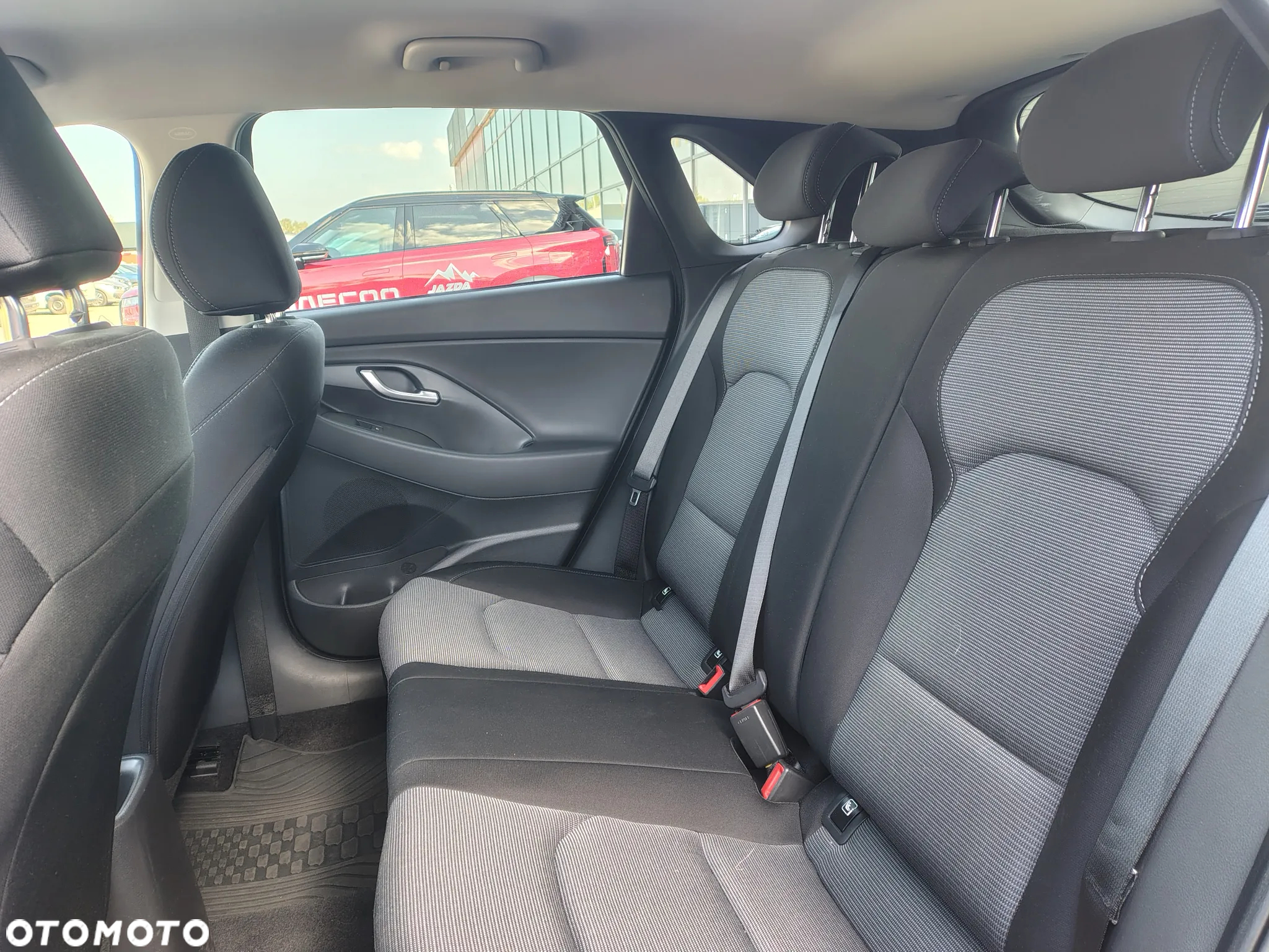 Hyundai i30 1.5 DPI Pure - 14