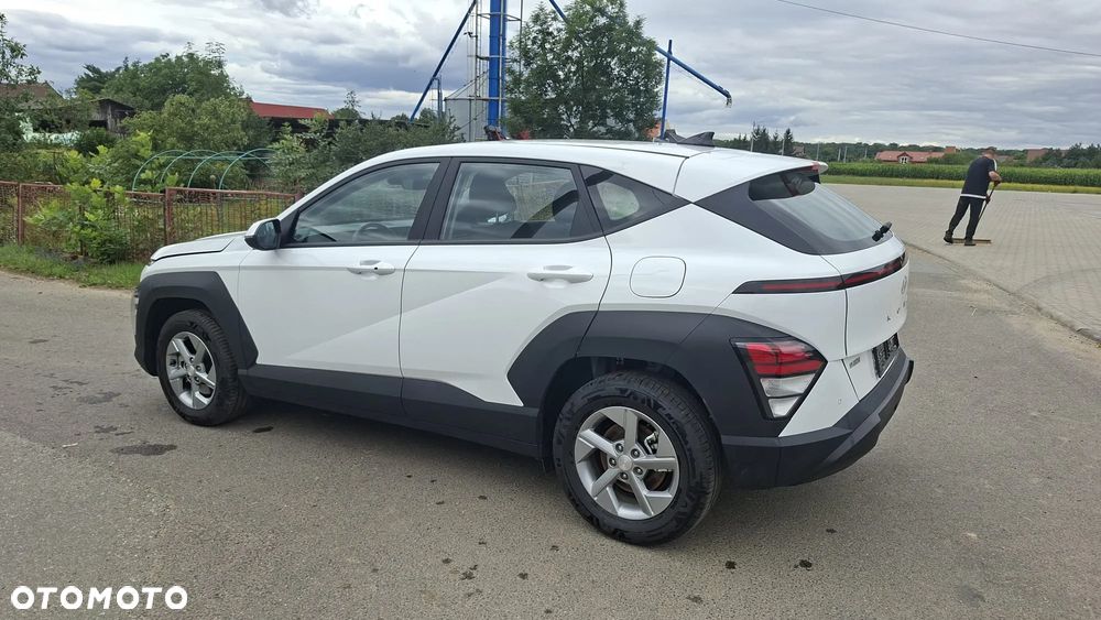 Hyundai Kona - 4