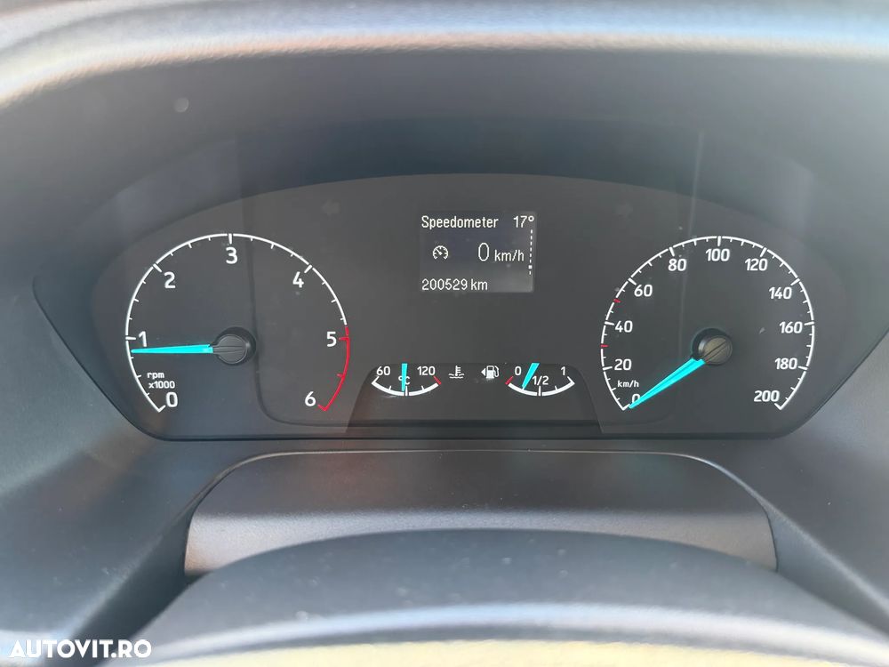 Ford Transit Custom - 26