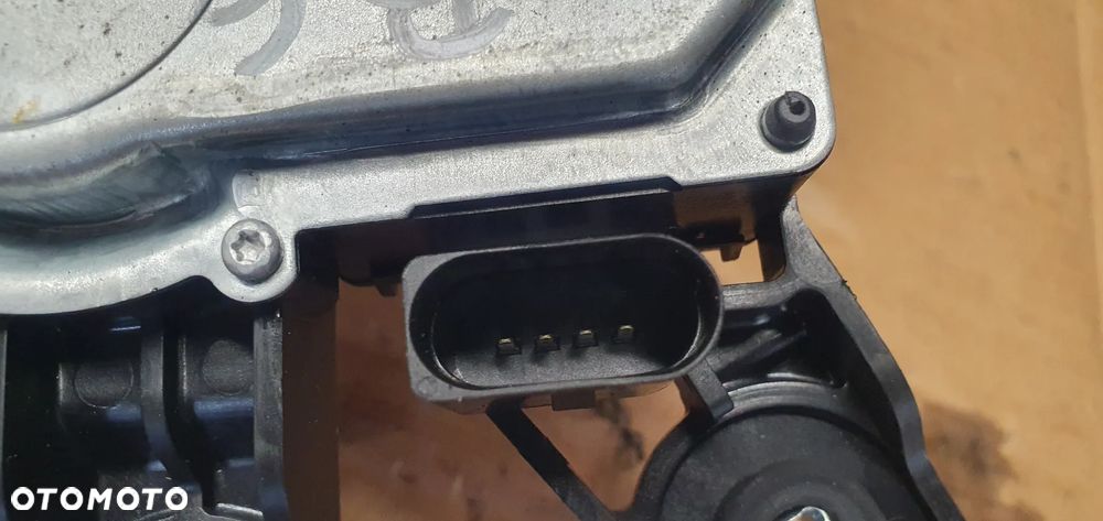 Silniczek wycieraczki tył tylnej VW Passat B6 Kombi - 5