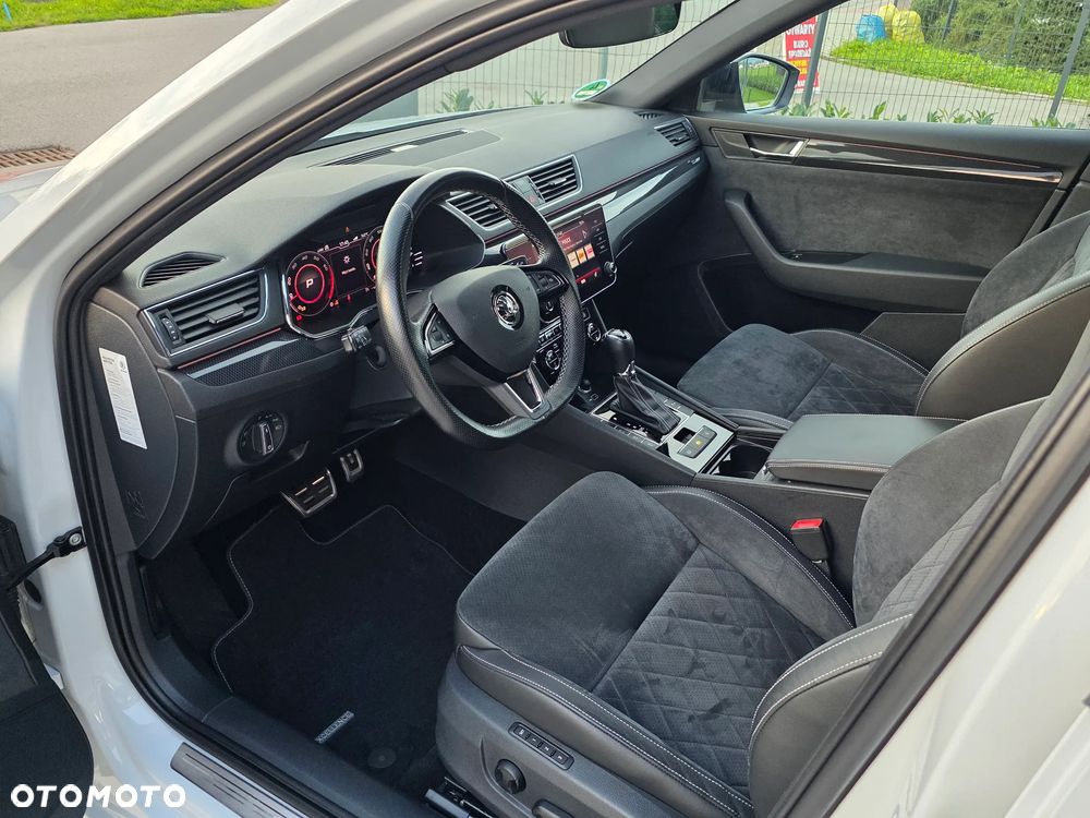 Skoda Superb 2.0 TSI 4x4 Sportline DSG - 9