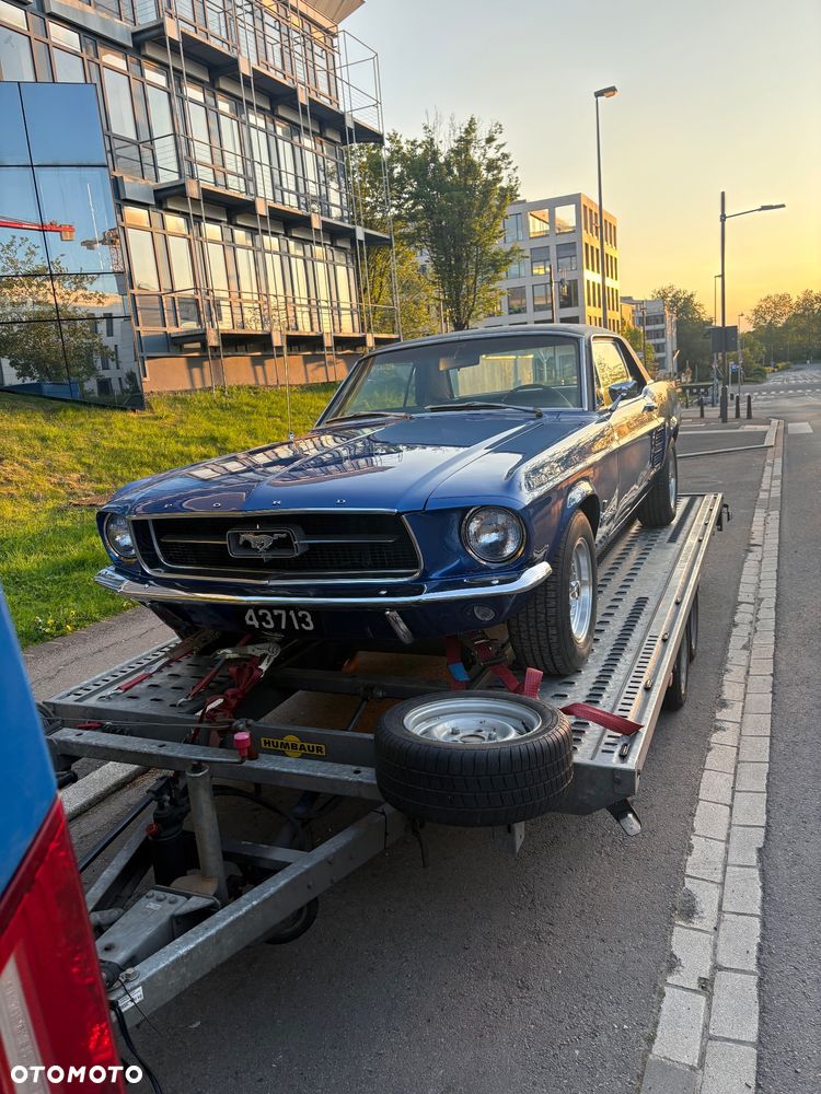 Ford Mustang - 9