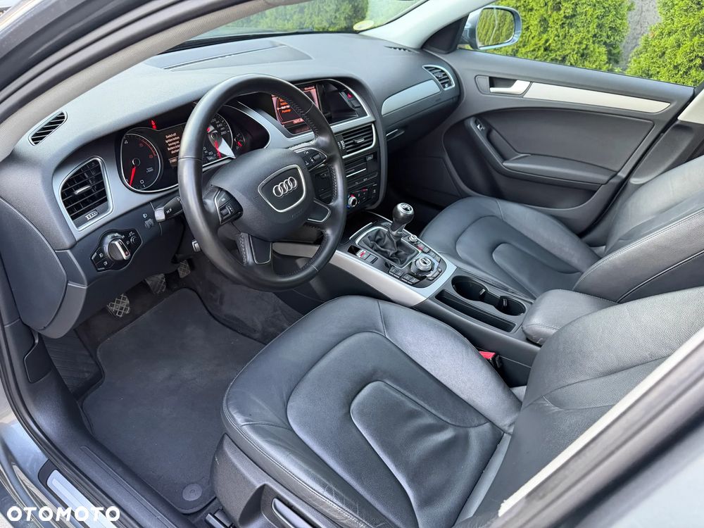 Audi A4 Limousine 2.0 TDI DPF Ambiente - 18