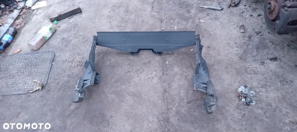 Espace IV kierownica powietrza 8200507747 - 1