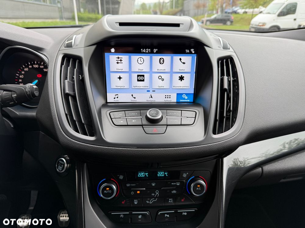 Ford Kuga 1.5 EcoBoost 2x4 ST-Line - 18