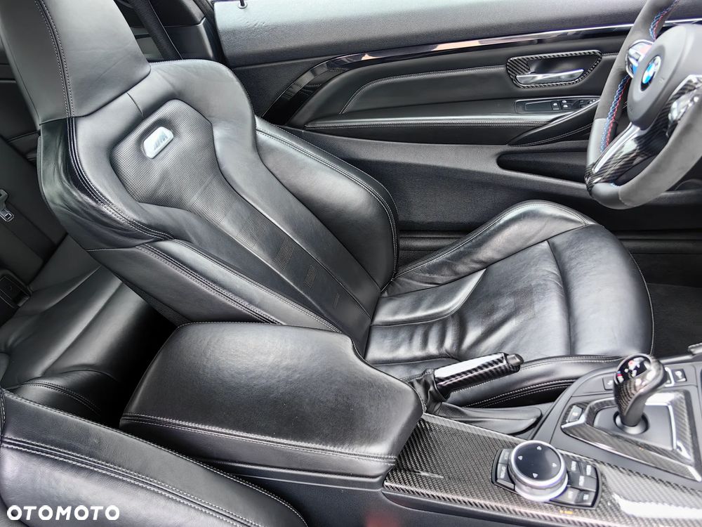 BMW M4 Coupe DKG - 36