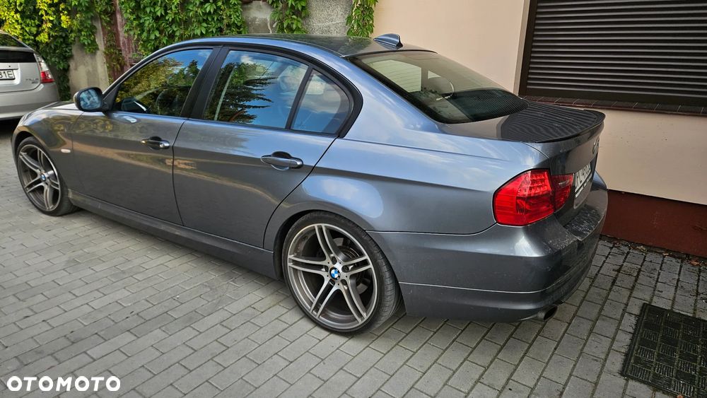 BMW Seria 3 320d DPF - 6