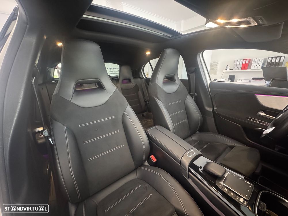 Mercedes-Benz A 250 e 8G-DCT Edition AMG Line - 23