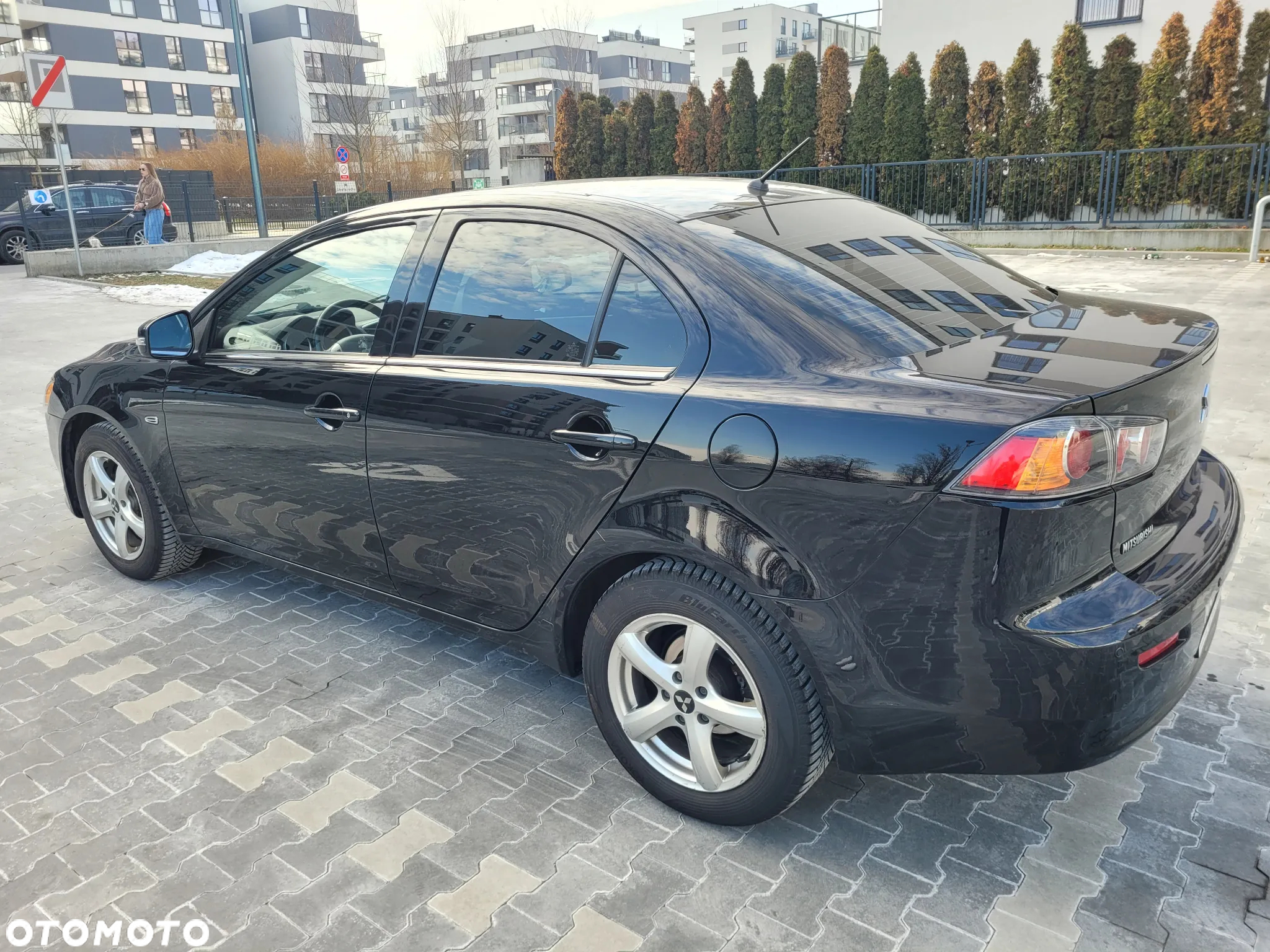 Mitsubishi Lancer 1.6 Inform - 5