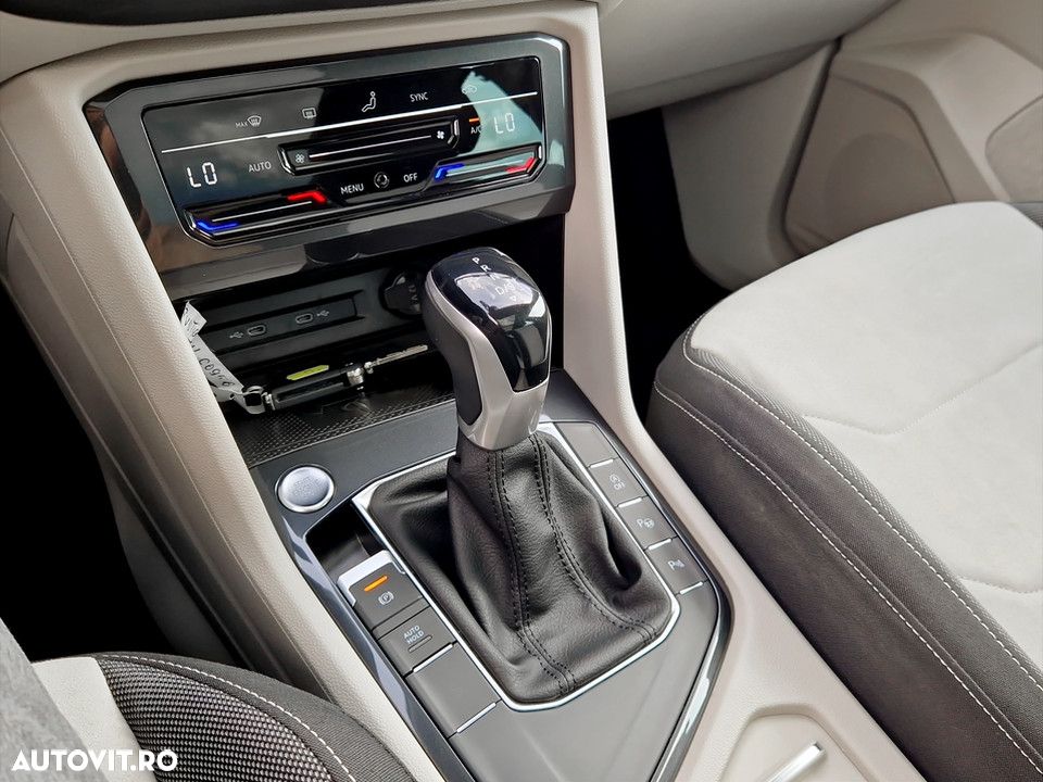 Volkswagen Tiguan 2.0 TDI DSG Life - 18