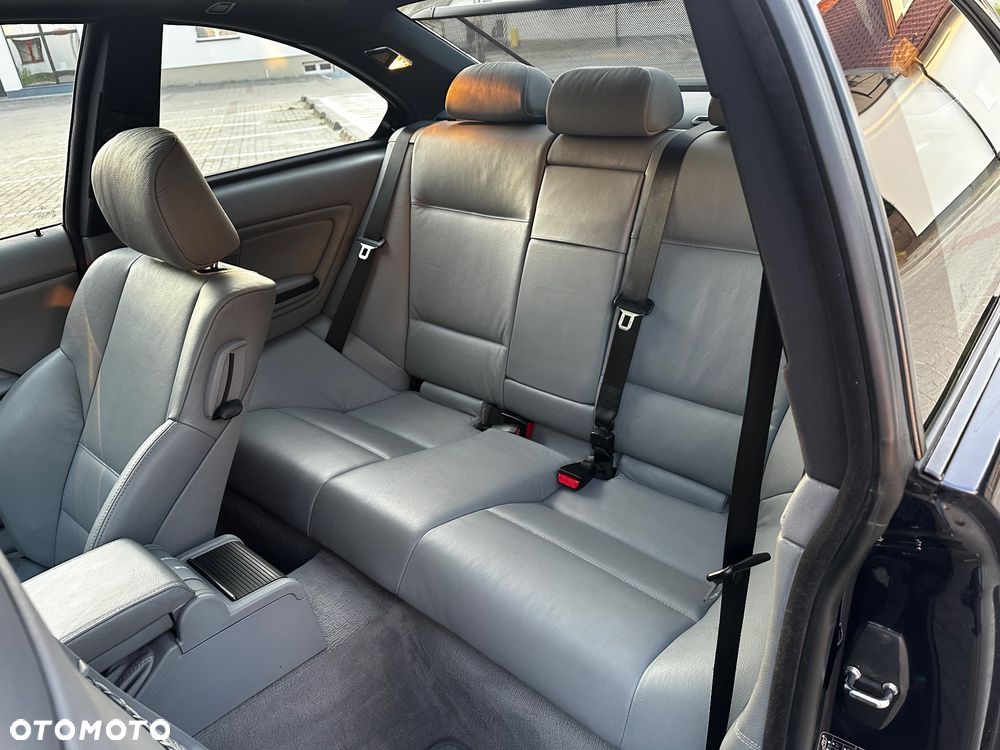 BMW Seria 3 330 Ci Edition Sport - 27