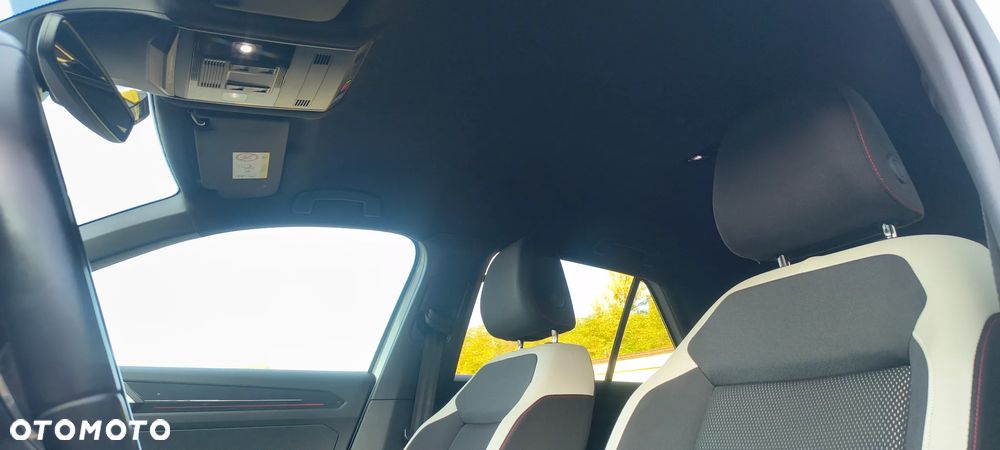 Volkswagen T-Roc - 22