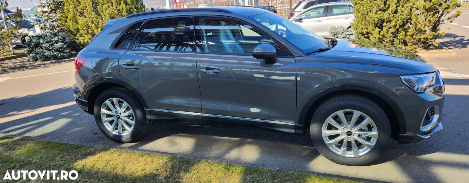 Audi Q3 1.5 35 TFSI S tronic Advanced - 4