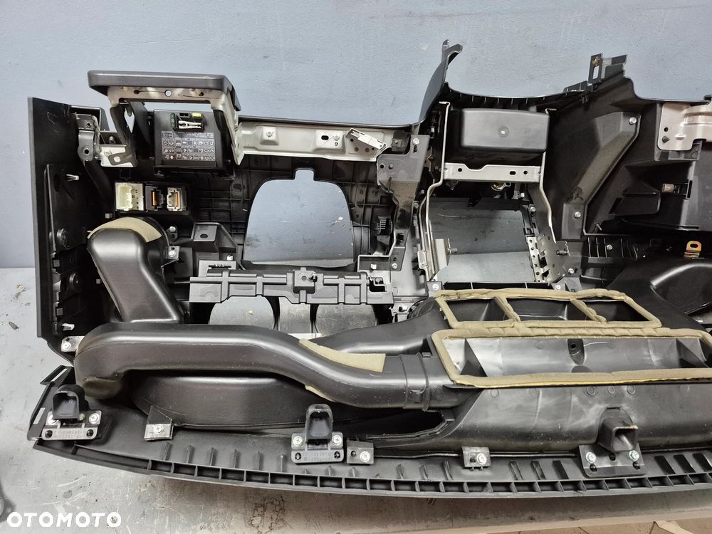 Kokpit Deska Rozdzielcza Kompletna Mitsubishi Outlander I - 8