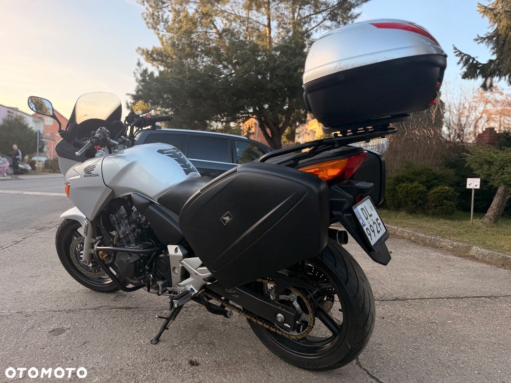 Honda CBF - 6