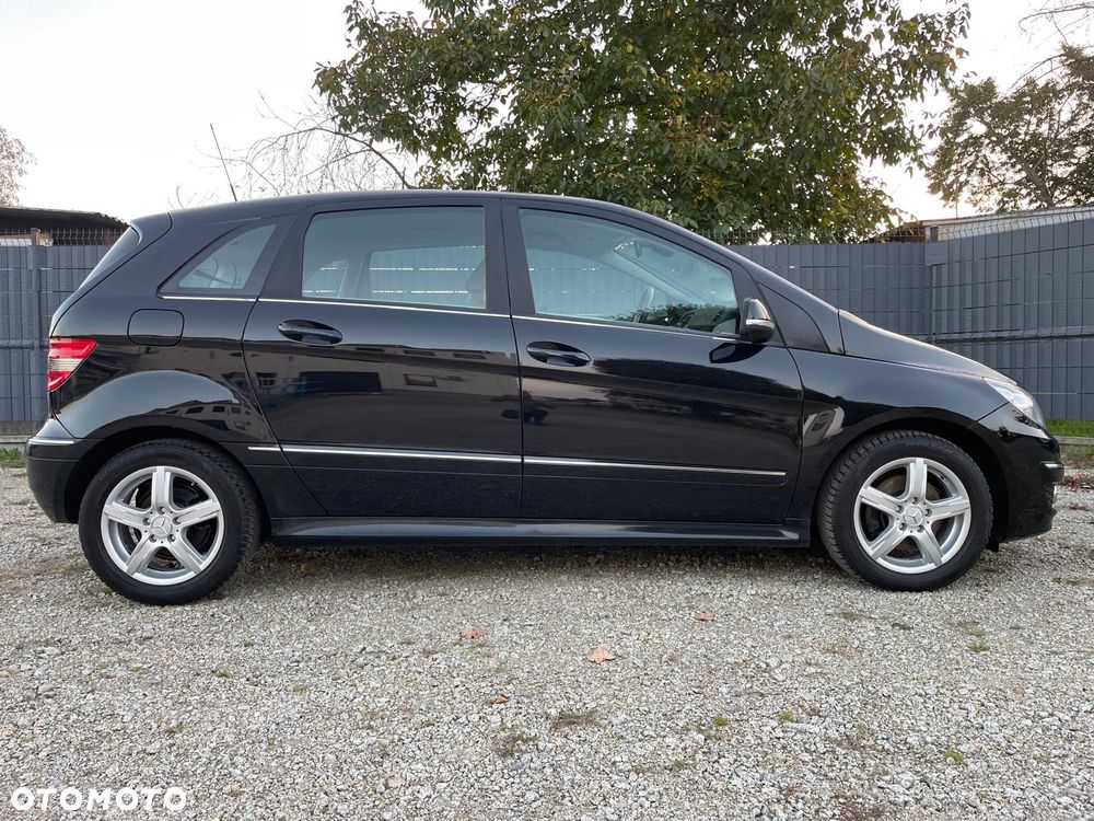 Mercedes-Benz Klasa B 180 CDI DPF Special Edition - 3