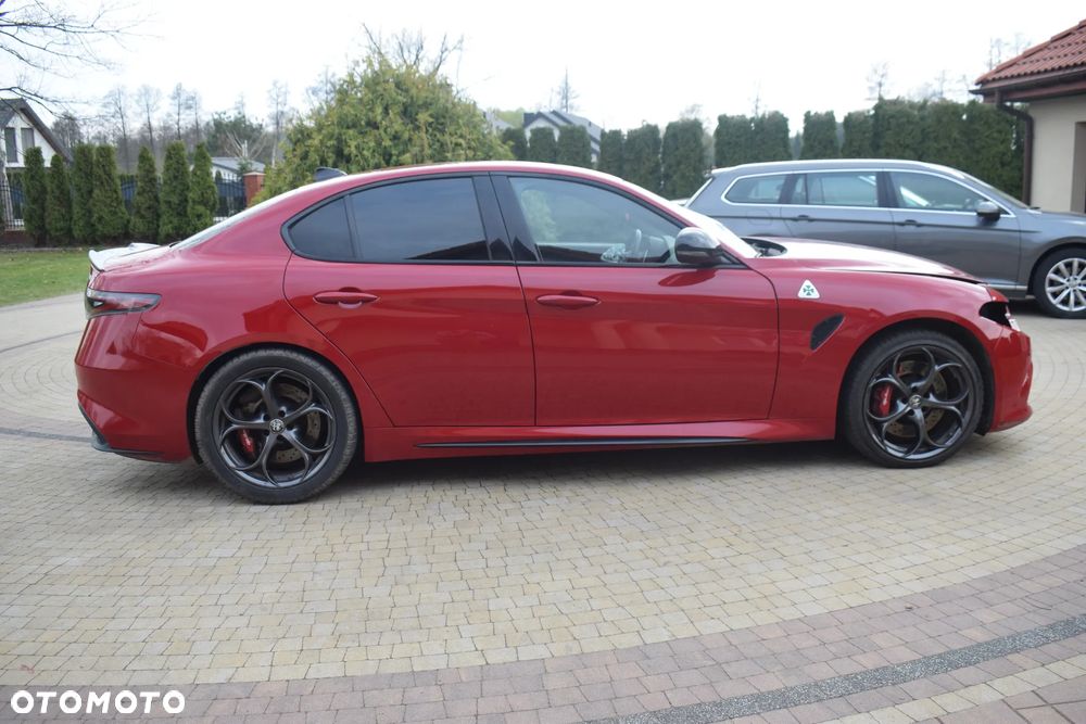 Alfa Romeo Giulia 2.9 Bi Turbo V6 Quadrifoglio - 8