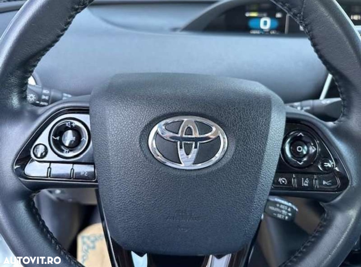 Toyota Prius Plug-in Hybrid Comfort - 15
