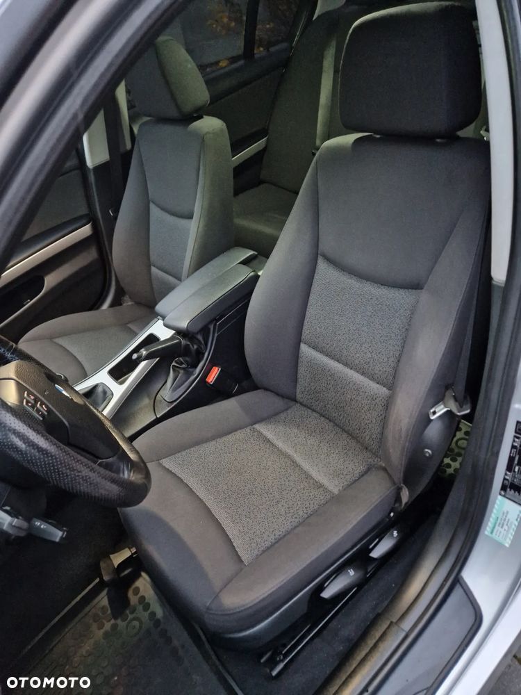 BMW Seria 3 318i Edition Sport - 20