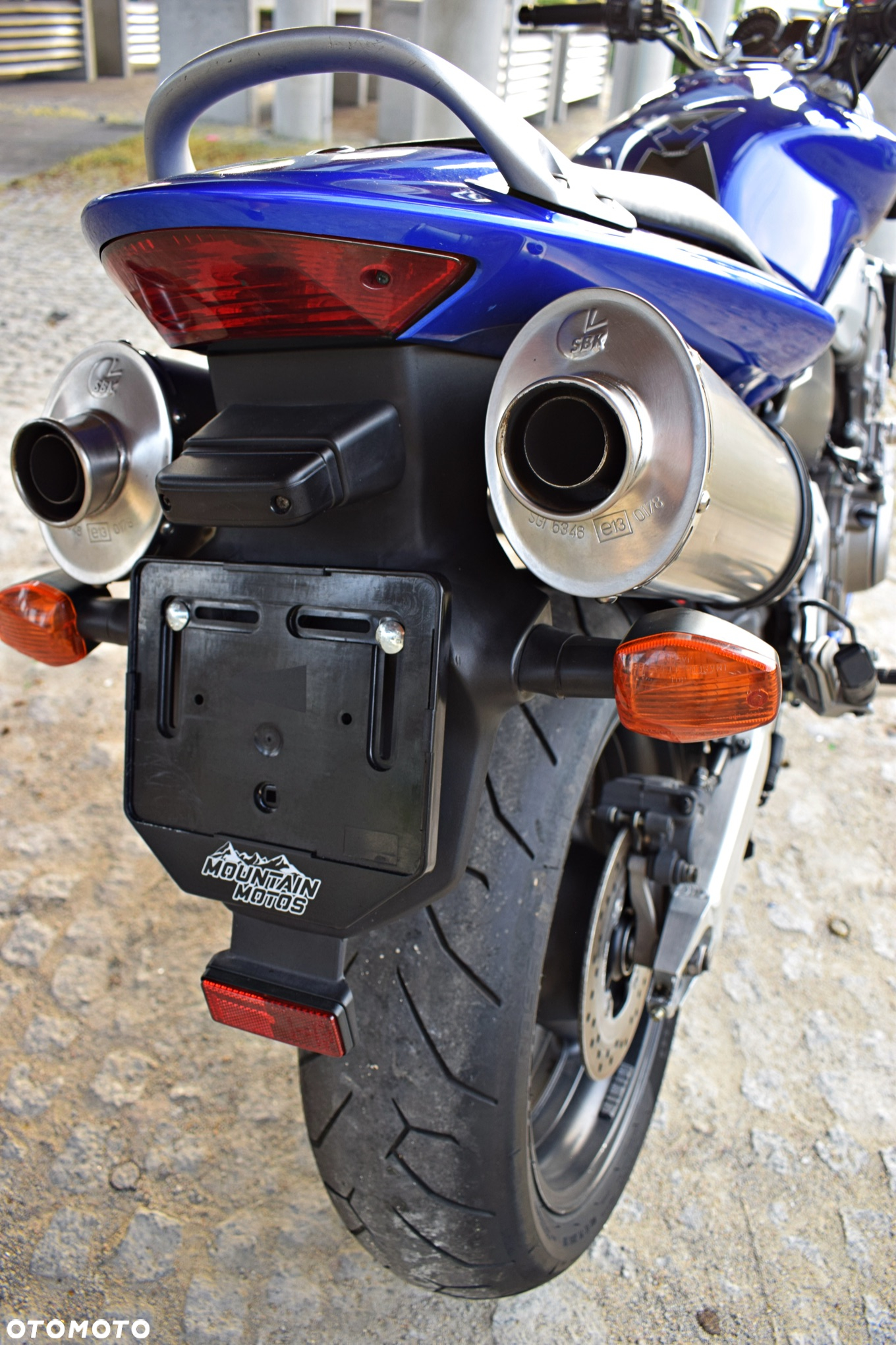 Honda CB - 10