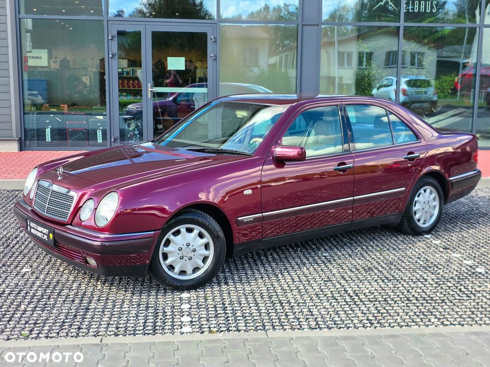 Mercedes-Benz Klasa E - 1