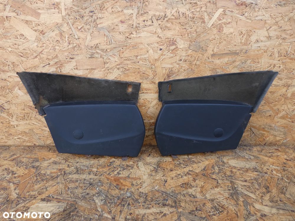 BMW E24  BOCZEK TYŁ LEWY PRAWY