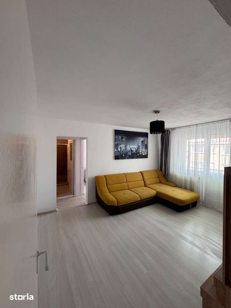 Apartament 2 camere Sacele renovat nou — fotografia 1