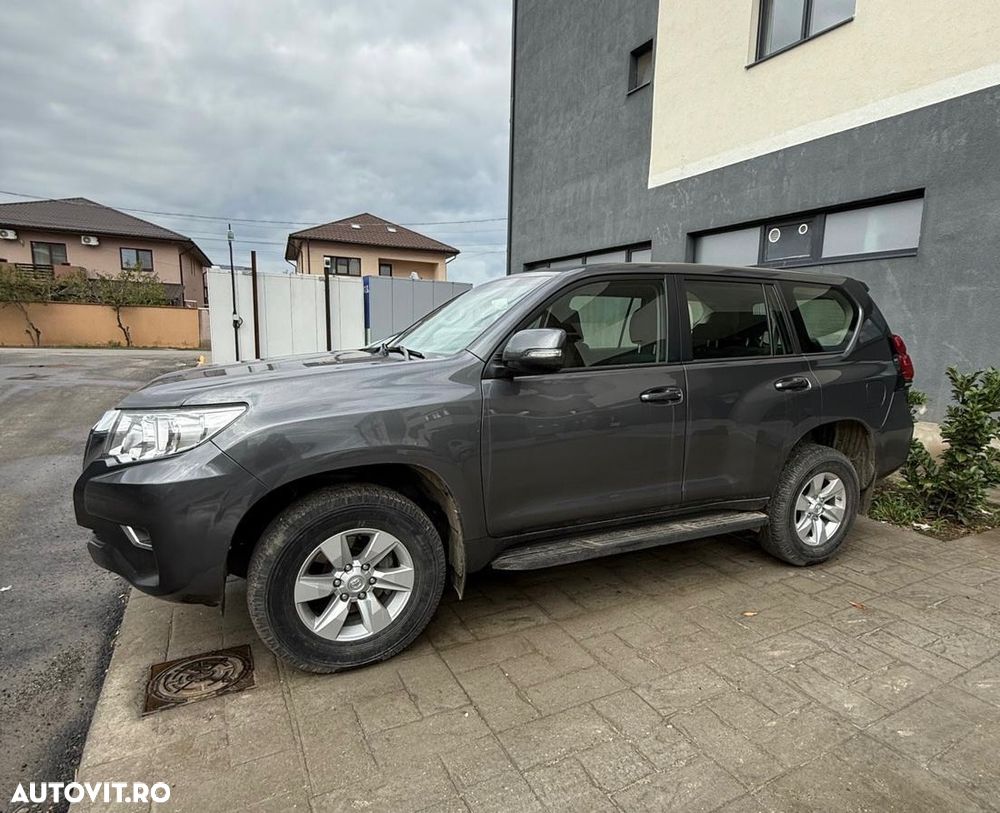 Toyota Land Cruiser 2.8l Turbo D-4D A/T 5 locuri Active - 4